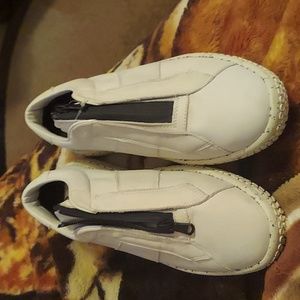 Women's oXs sneakers